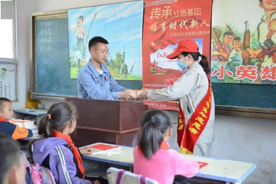 男生说什么请不起怎么回复？游戏画面